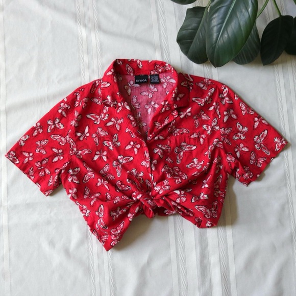 Red butterfly pattern button up blouse - Picture 4 of 8